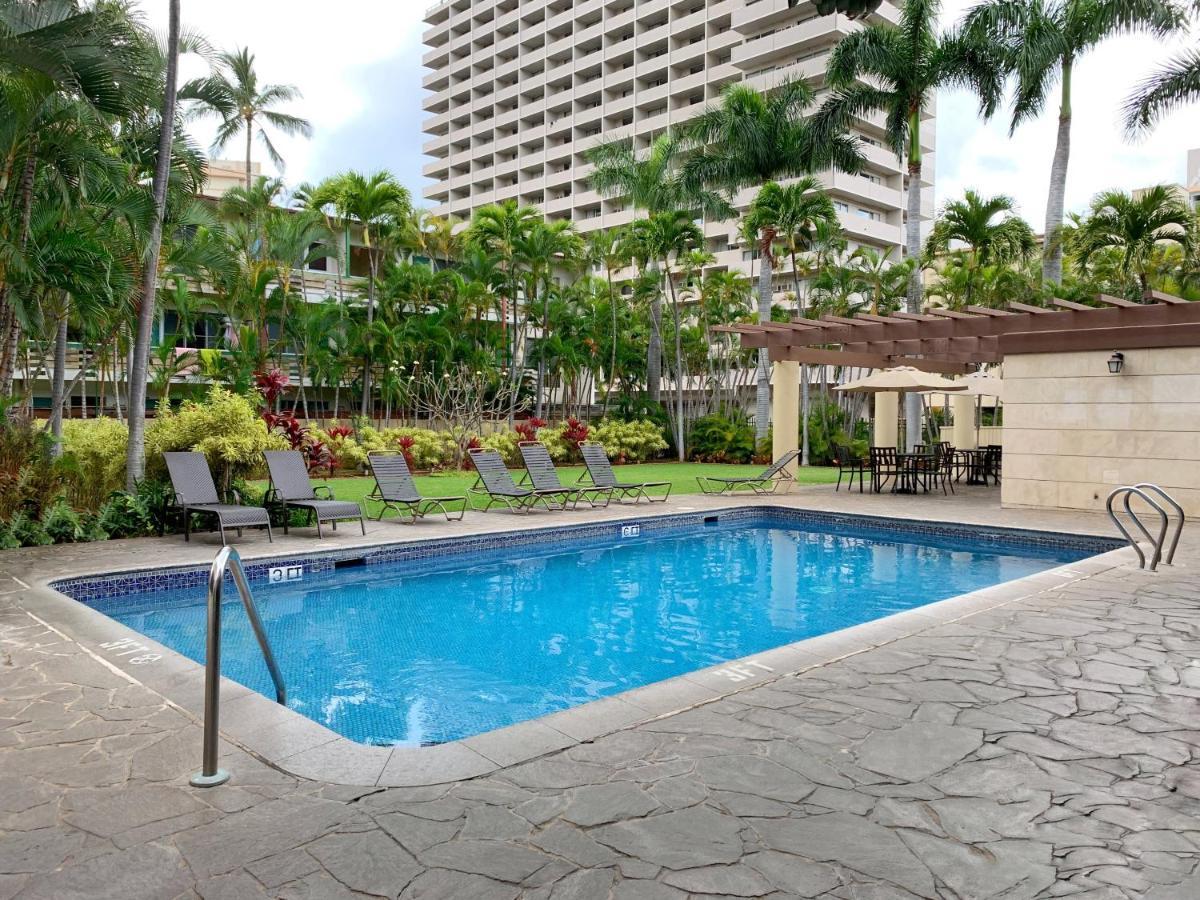 Vacation Rental Studios At Royal Garden Waikiki โฮโนลูลู ภายนอก รูปภาพ